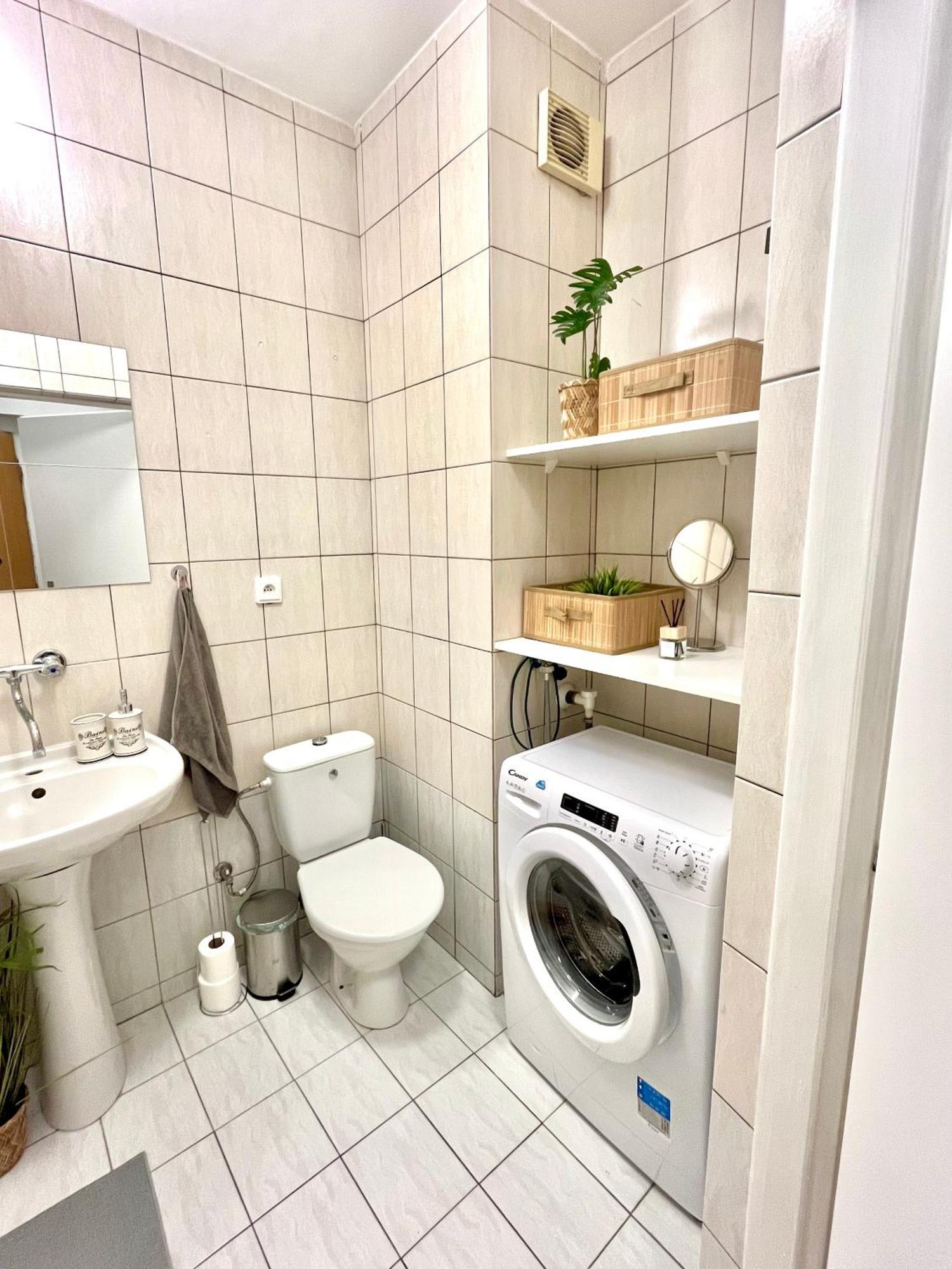 Apartment Simona - Old Town Bratislava Buitenkant foto